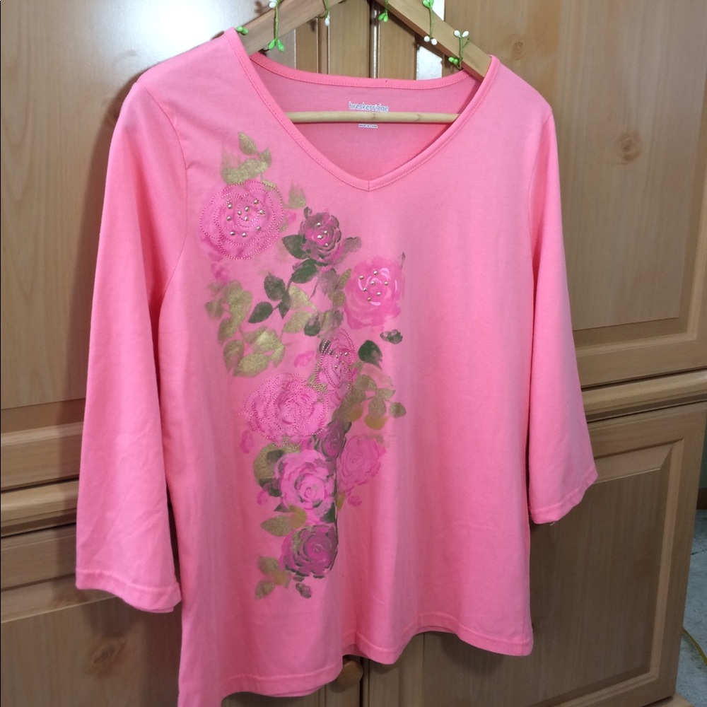 Romantic Coral and Roses 3 PL Top